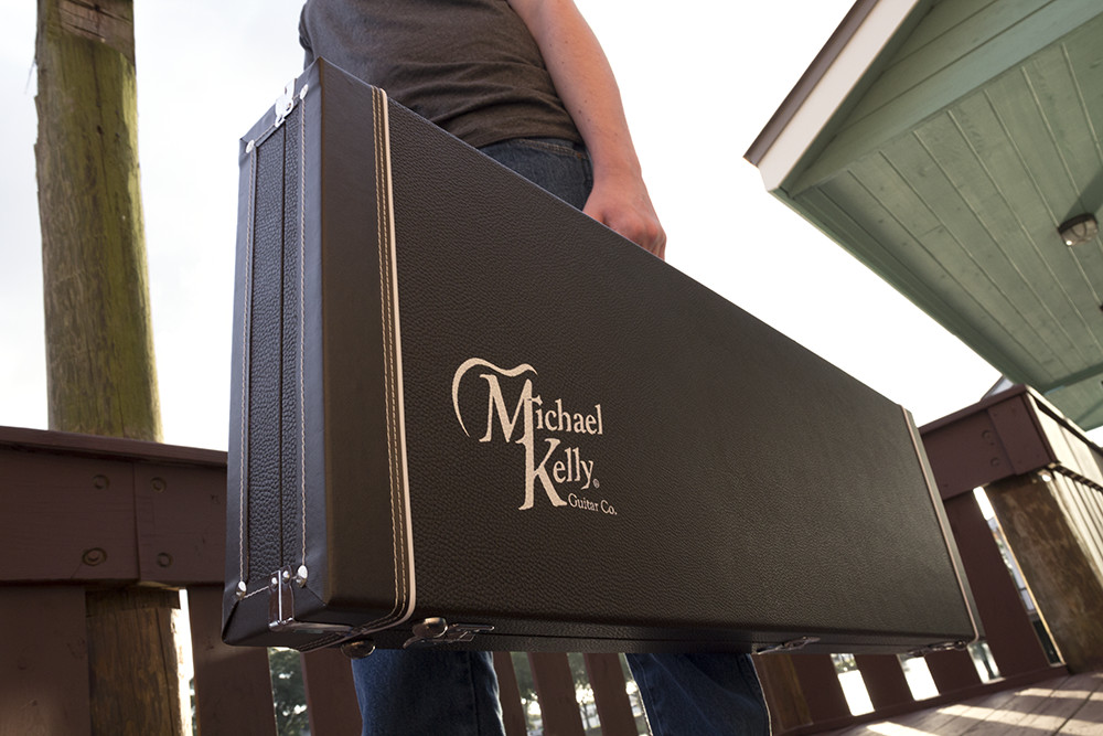 1950s-Guitar-Case-Lifestyle-4141